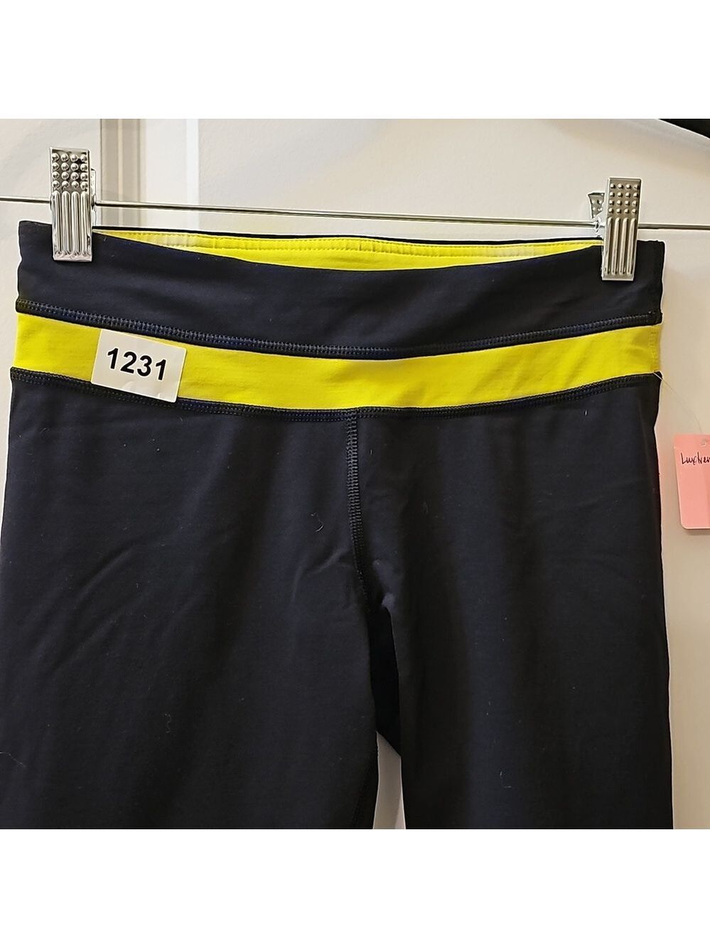 1240. Lululemon Run Inspire Crop II - Picture 2 of 8